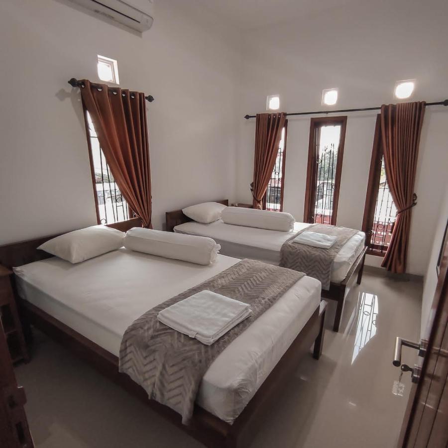 Omah Pring Jogja Holiday home *
